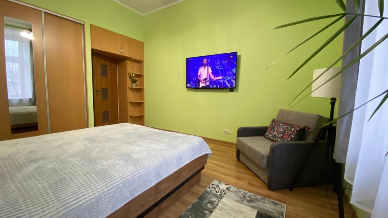 Lublinbnb - Exclusive Family Apartment ------ In The Heart Of Lublin -------------------------------- Bedroom & Living Room & Kitchen Exterior photo