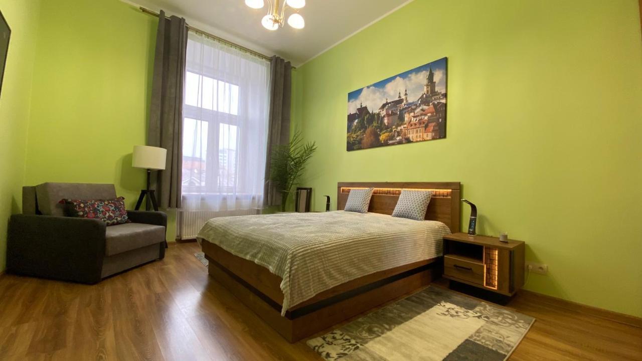 Lublinbnb - Exclusive Family Apartment ------ In The Heart Of Lublin -------------------------------- Bedroom & Living Room & Kitchen Exterior photo